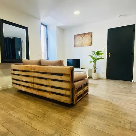 Le Cote Cour Apartment Rodez Exterior photo